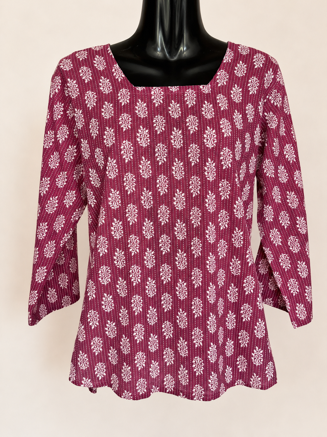 Berry Vine Tie-Front Short Kurti