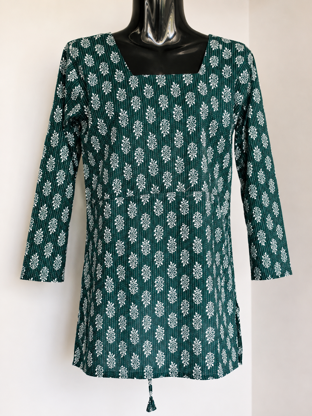 Emerald Vine Tie-Back Short Kurti